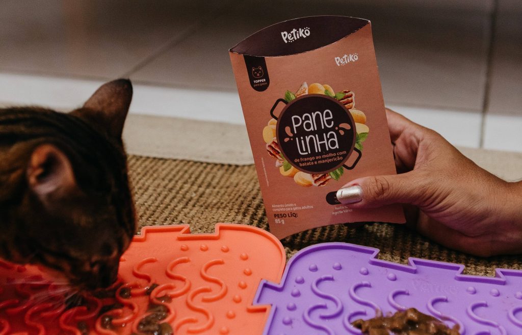 Alimento úmido Panelinha para gatos da Petiko