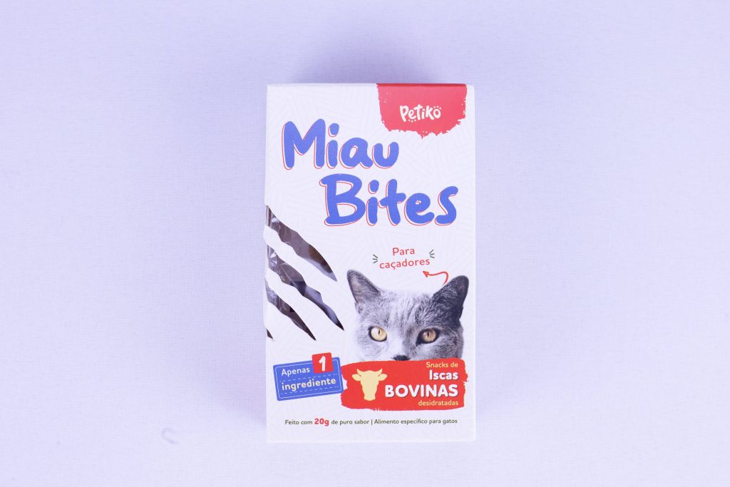 Petisco natural desidratado Miau Bites de iscas bovinas do BOX.Petiko para gatos